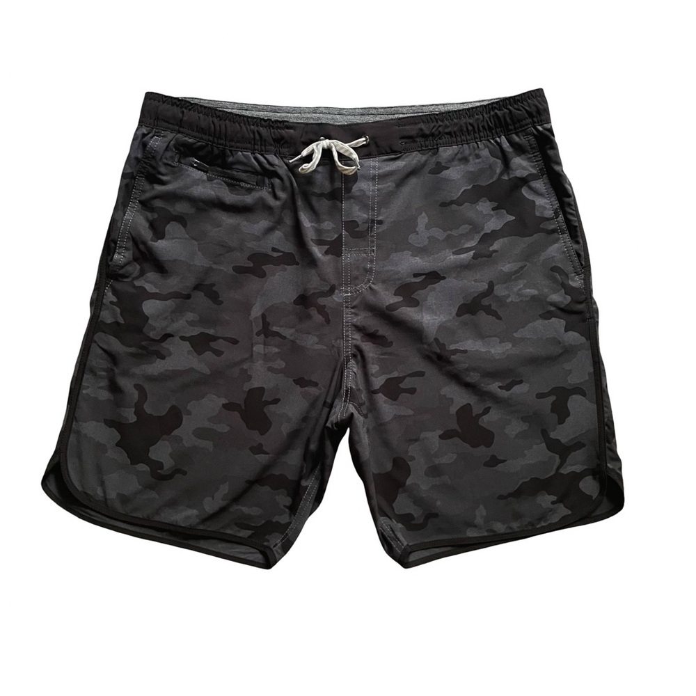 V1RYA Men's Camo Lined Performance Shorts